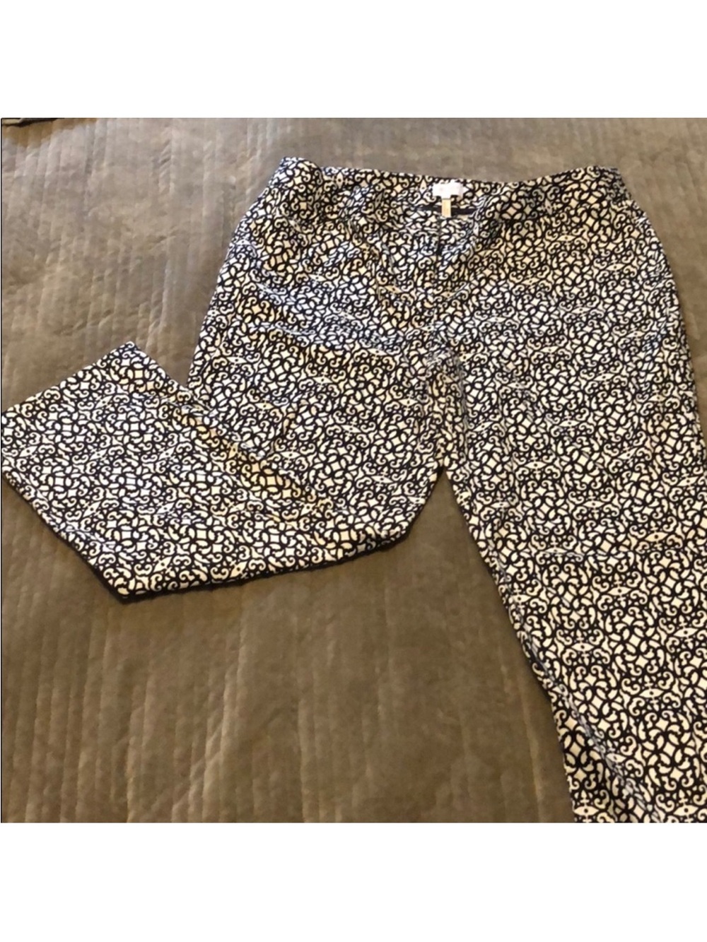 Laundry by Shelli Segal Capri Pants 12